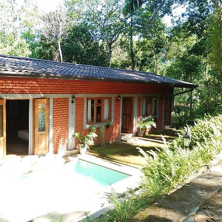 Ferienwohnung Tea Leaf Retreat Kandy Exterior foto