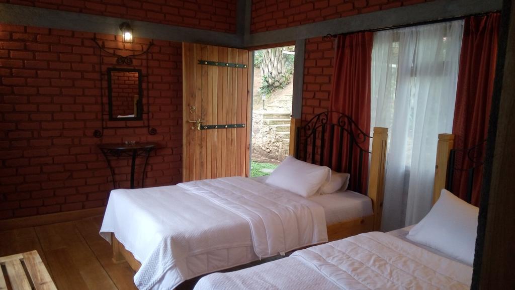 Ferienwohnung Tea Leaf Retreat Kandy Exterior foto