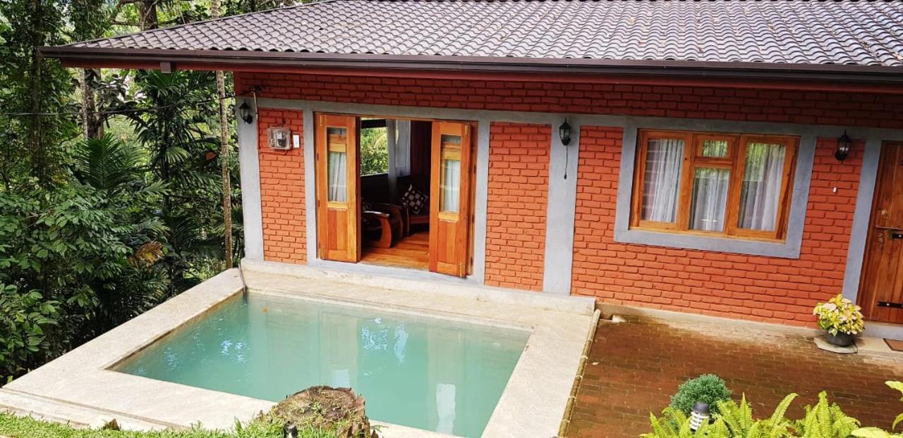 Ferienwohnung Tea Leaf Retreat Kandy Exterior foto