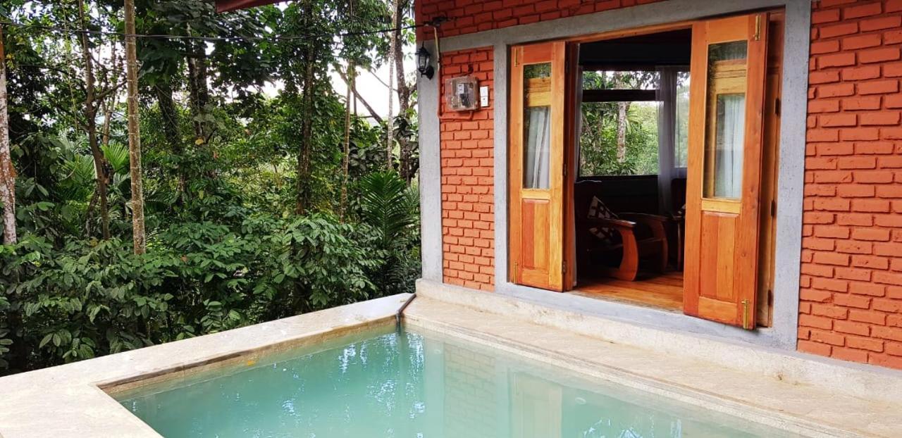 Ferienwohnung Tea Leaf Retreat Kandy Exterior foto